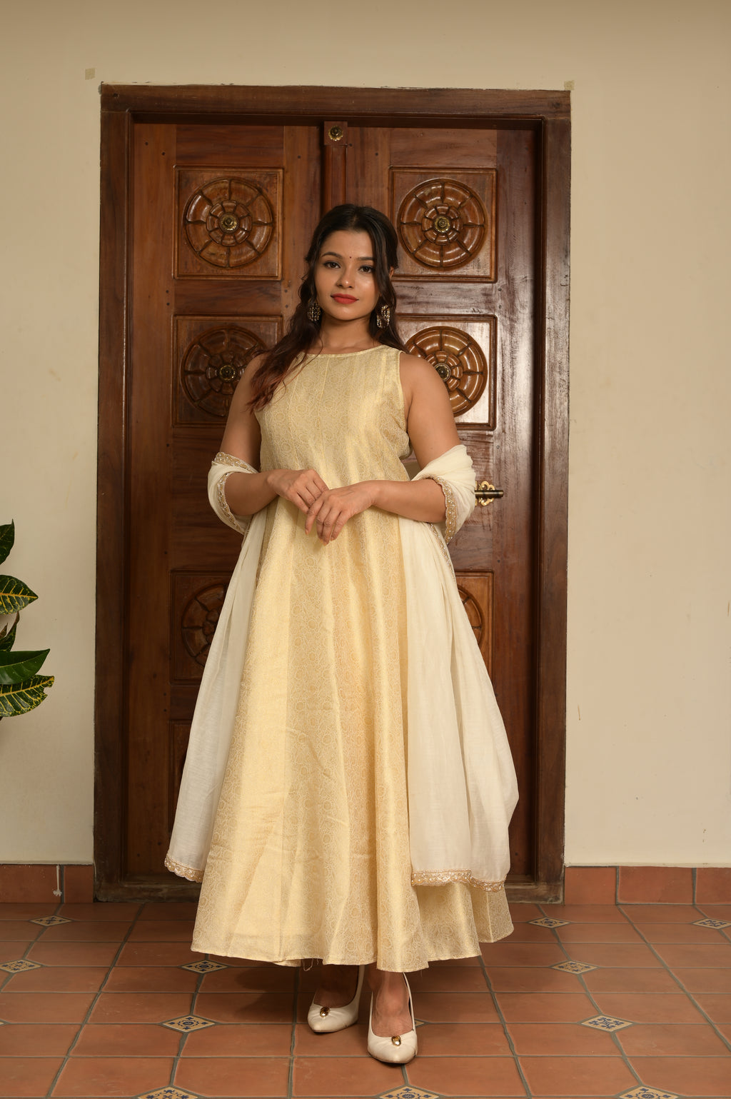 PREMIUM BROCADE ANARKALI - RUAA004