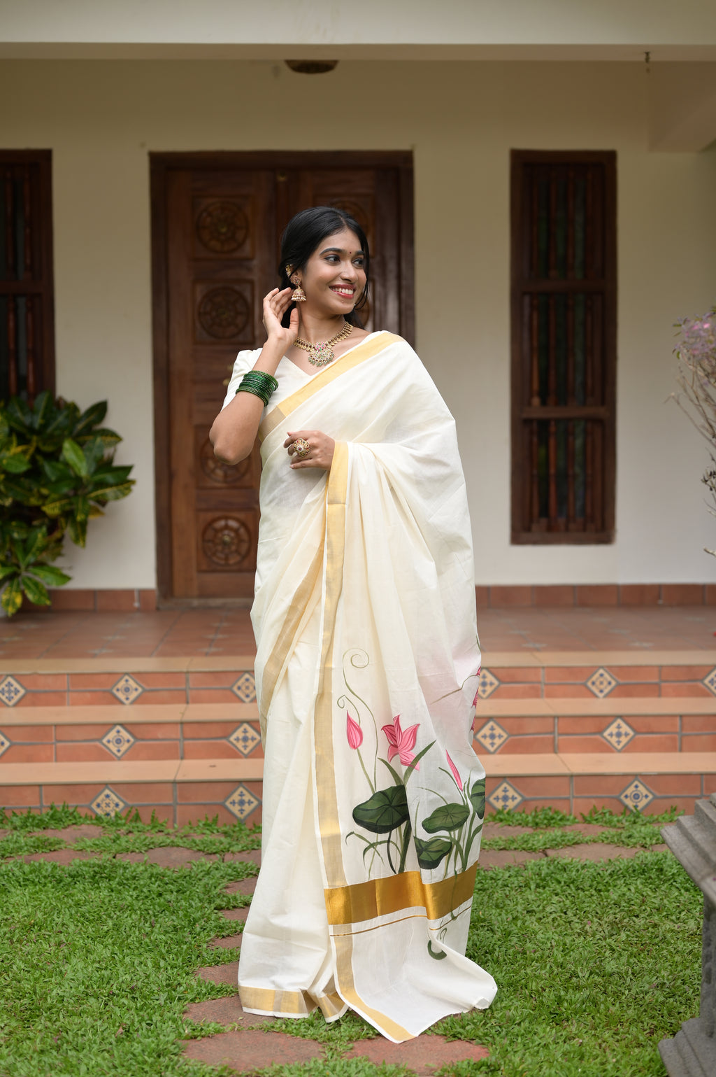 LOTUS KASAVU SAREE - RUAA003